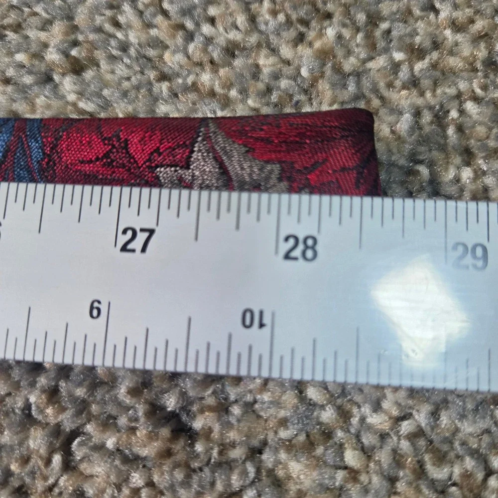 Oscar‎ de la Renta Mens Burgundy Red Leaf Jacquard Silk Blend Necktie USA Made